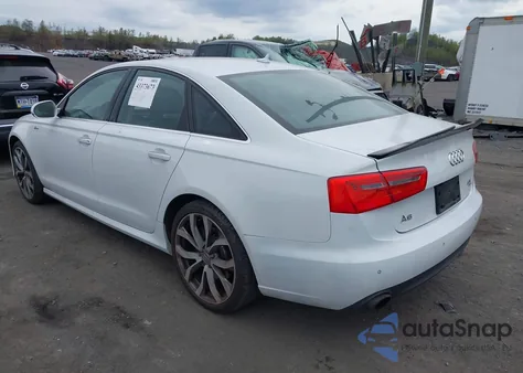2013 Audi A6 3.0T Premium z USA, uszkodzony, nr VIN WAUHGAFC3DN068286